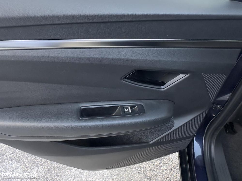 Renault Mégane E-Tech EV60 Iconic Autonomia Comfort CA7 - 37