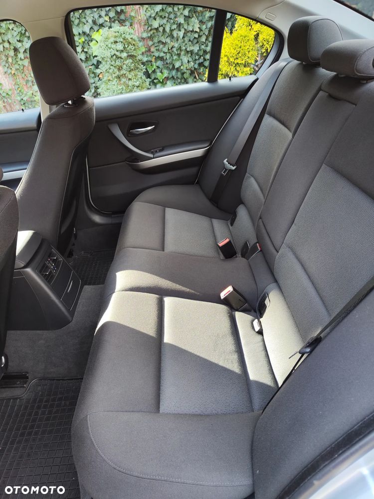 BMW Seria 3 - 8