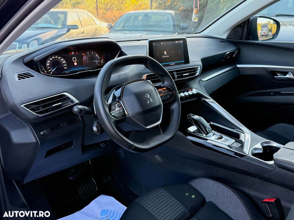 Peugeot 3008 1.6 BlueHDI S&S EAT6 Allure - 15