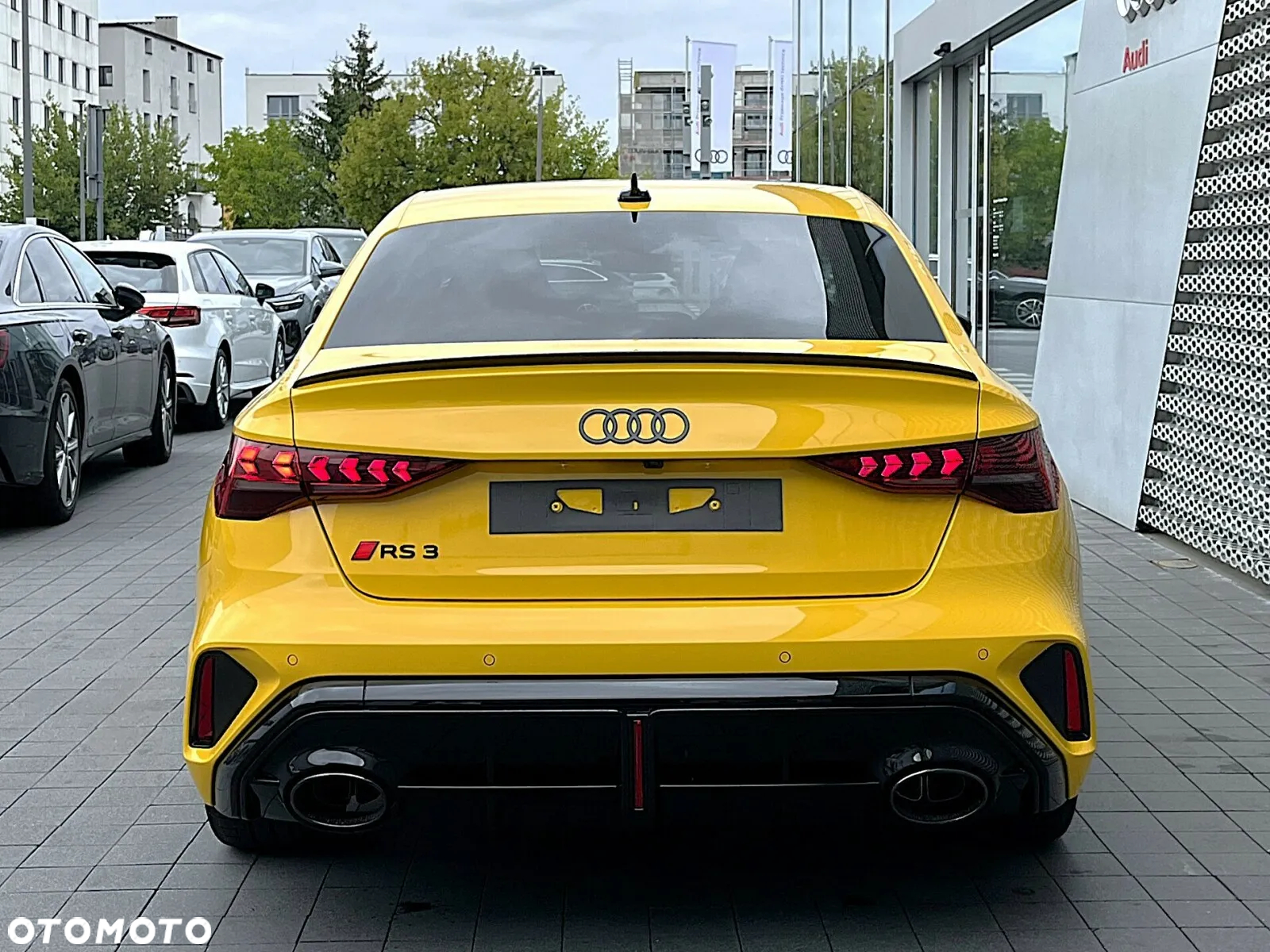 Audi RS3 Limousine - 15