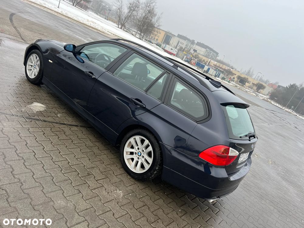 BMW Seria 3 320d DPF - 8
