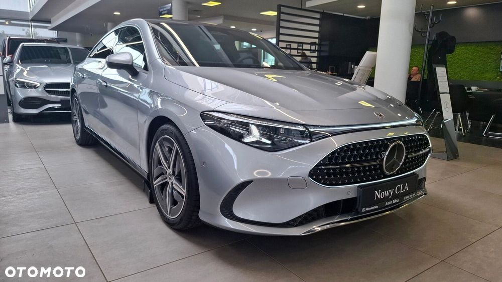 Mercedes-Benz CLA 200 mHEV 8G-DCT - 10