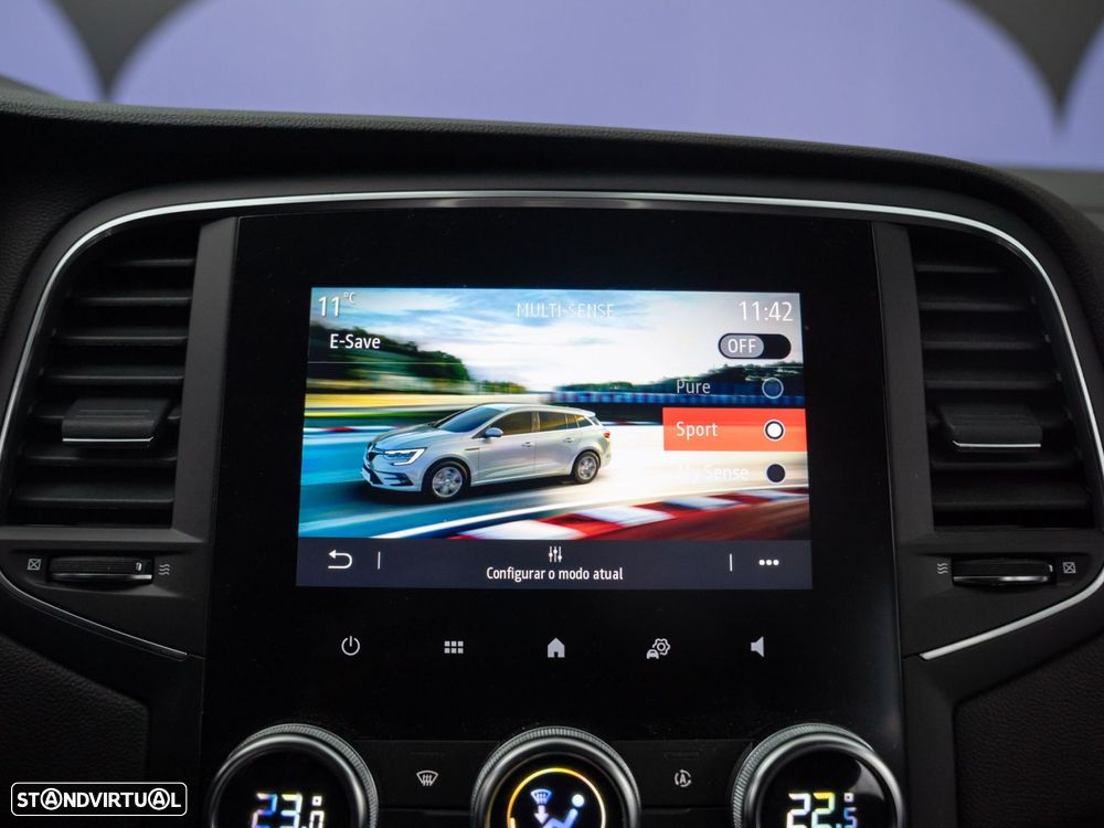 Renault Mégane Sport Tourer 1.6 E-Tech Plug-In Limited - 38