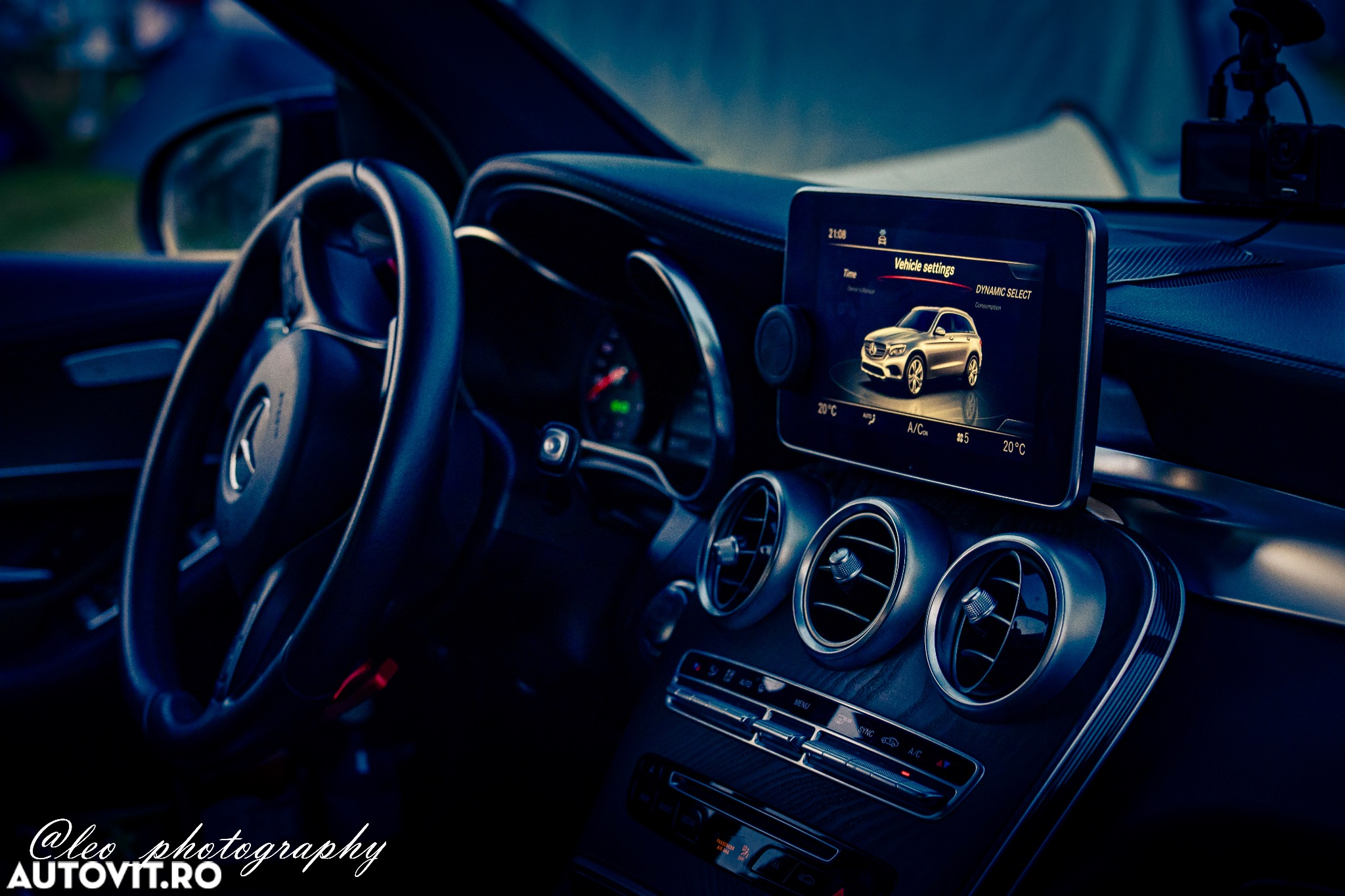 Mercedes-Benz GLC - 16