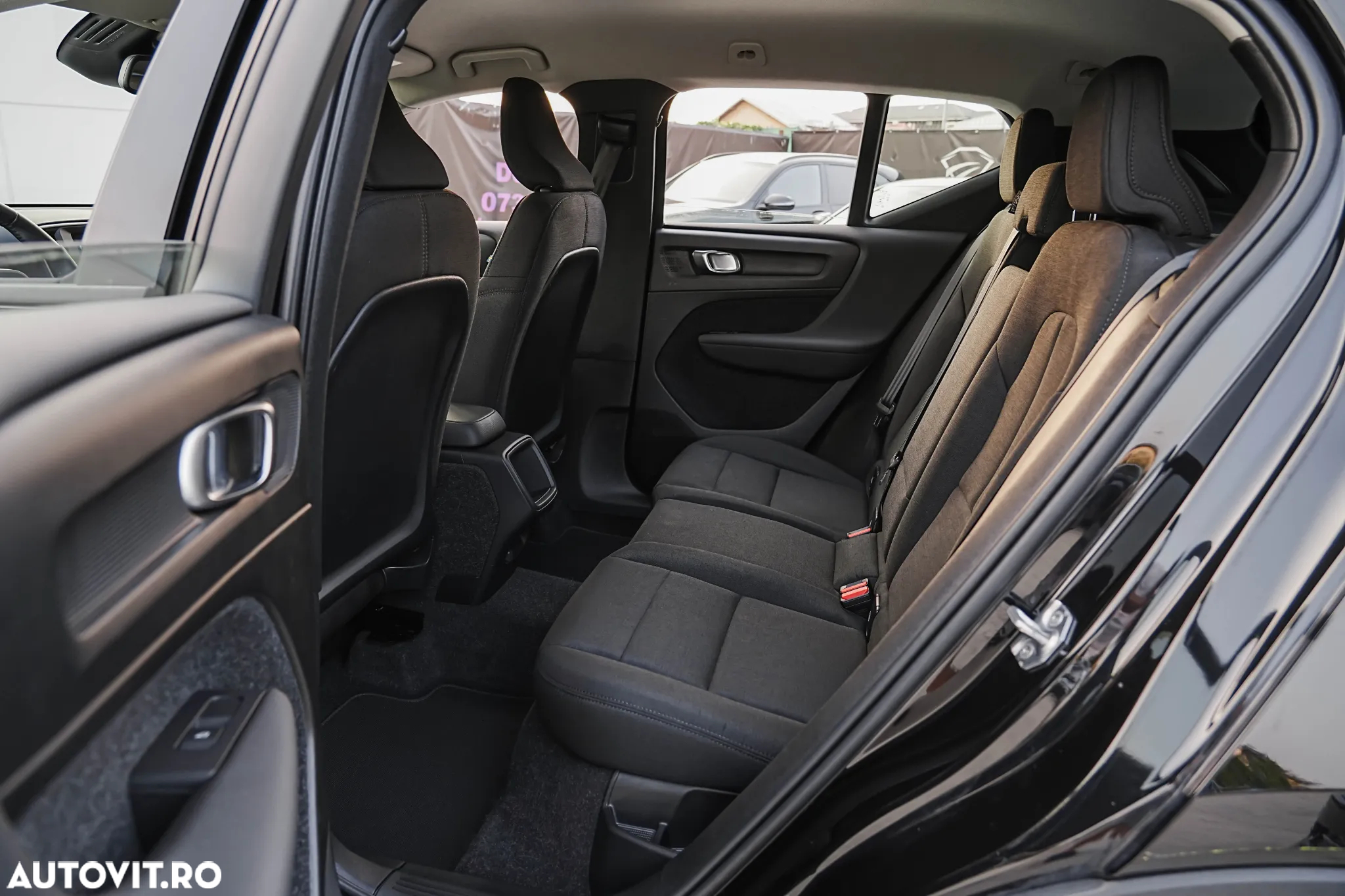 Volvo XC 40 T3 Geartronic - 16