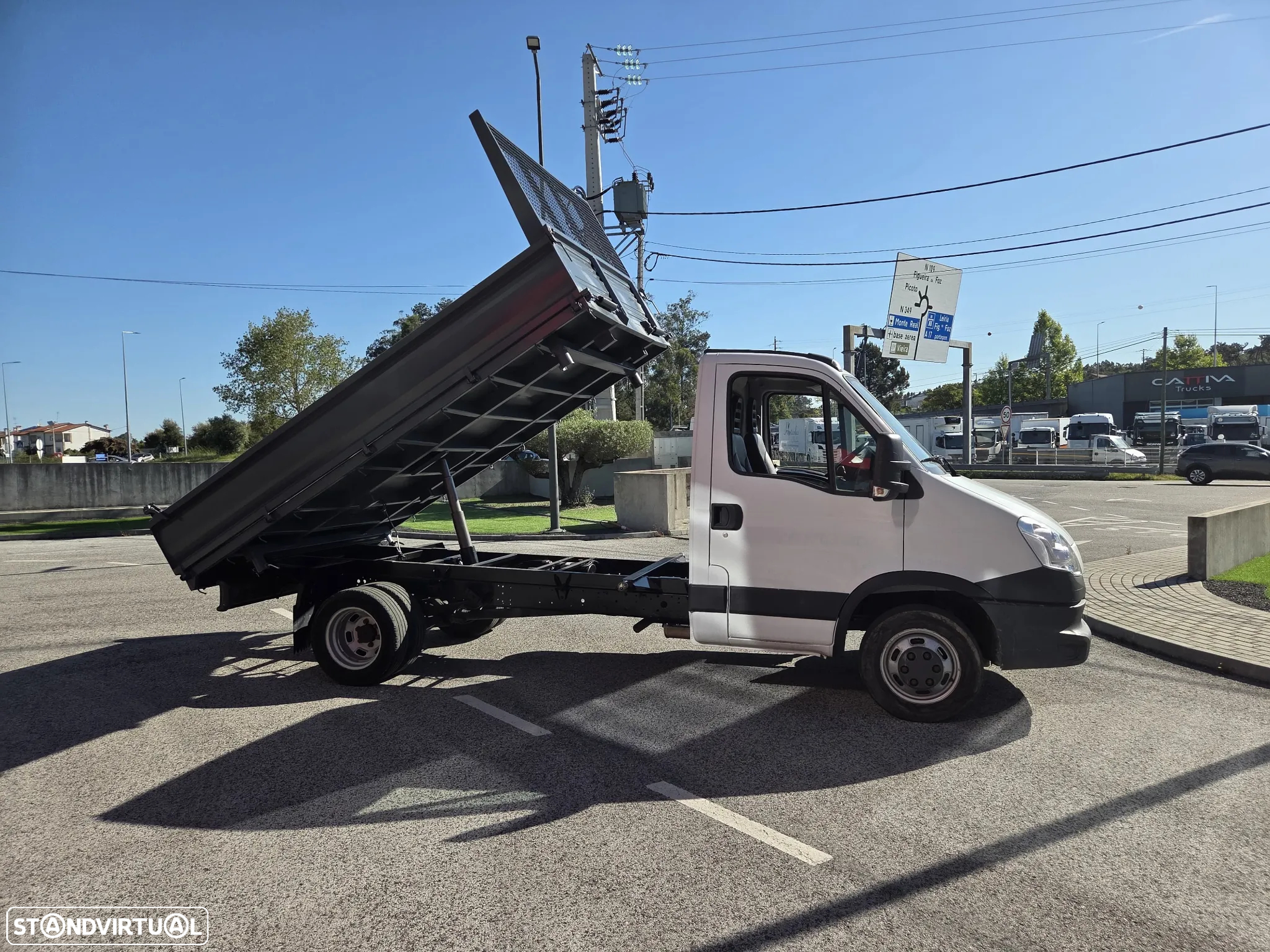 Iveco Daily 35C15 3500kgs Tribasculante - 4