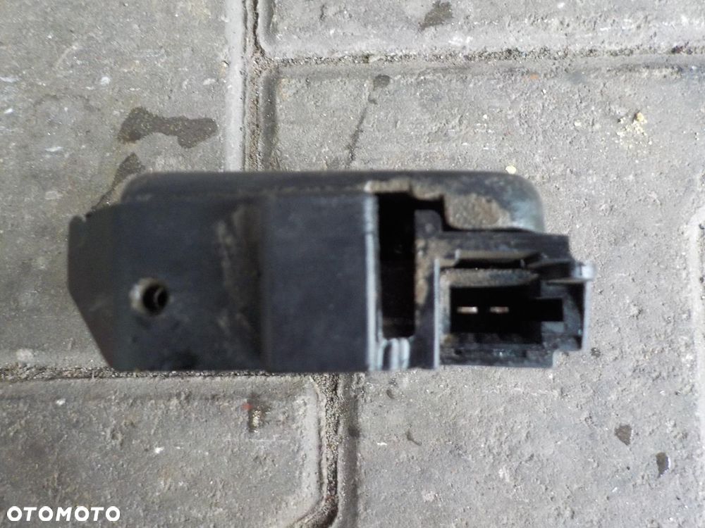VW T4 ZAMEK RYGIEL KALPY TYŁ TYLNY - 4