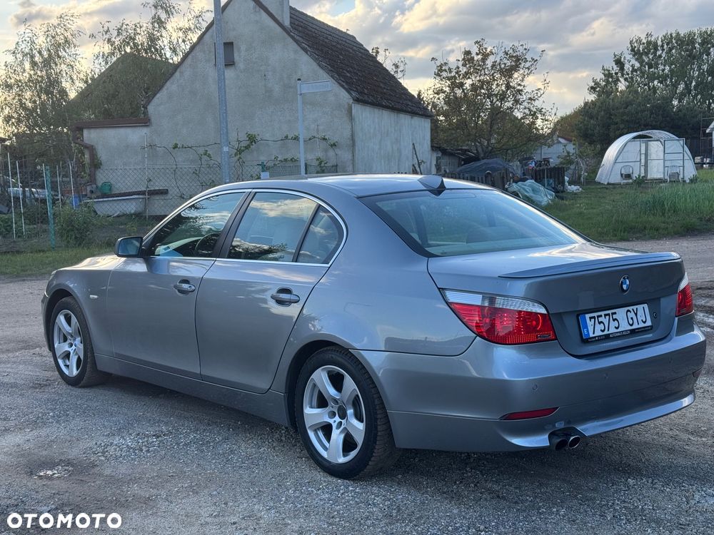 BMW Seria 5 - 12