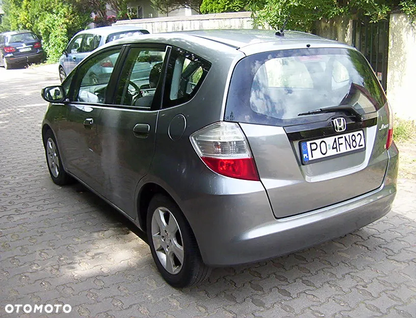 Honda Jazz 1.4 Executive - 29