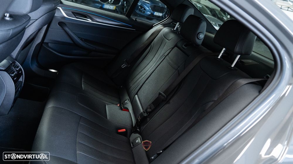 BMW 530 e Pack M - 45