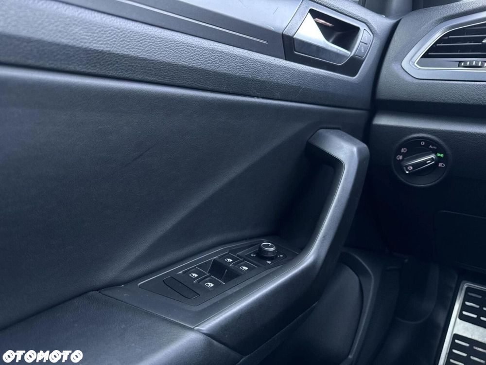 Volkswagen T-Roc 1.5 TSI R-Line - 15