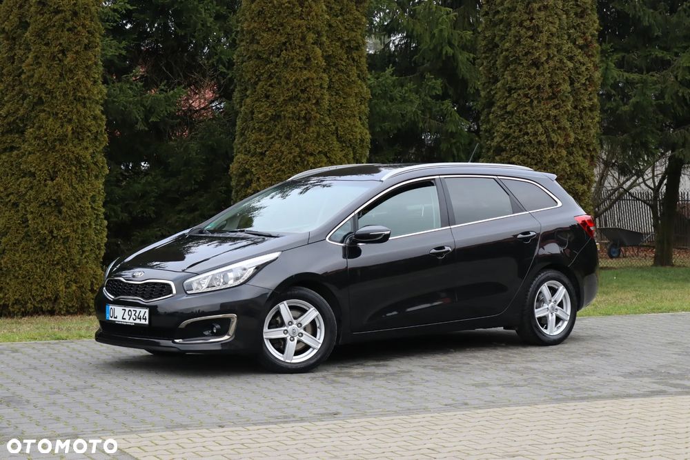 Kia Ceed 1.6 GDI DCT Platinum Edition - 5