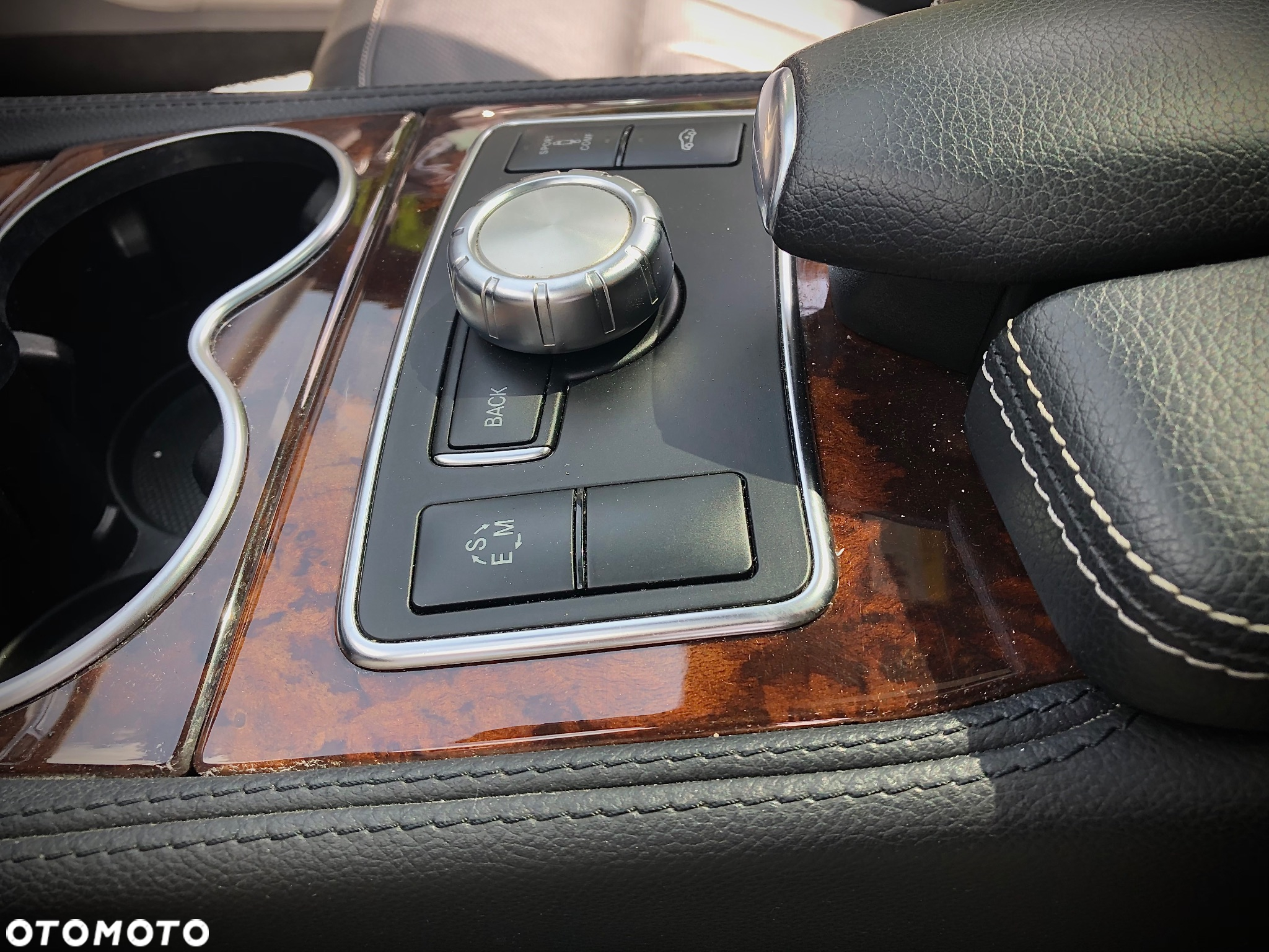 Mercedes-Benz CLS 500 4-Matic 7G-TRONIC - 18