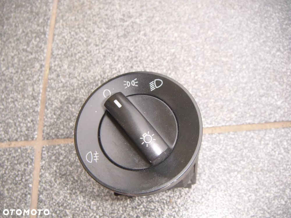 vw polo 9n golf 4 passat b5 włącznik świateł - 1