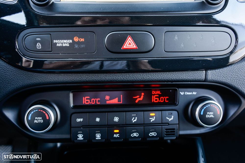 Kia Carens 1.7 CRDi ISG TX - 37