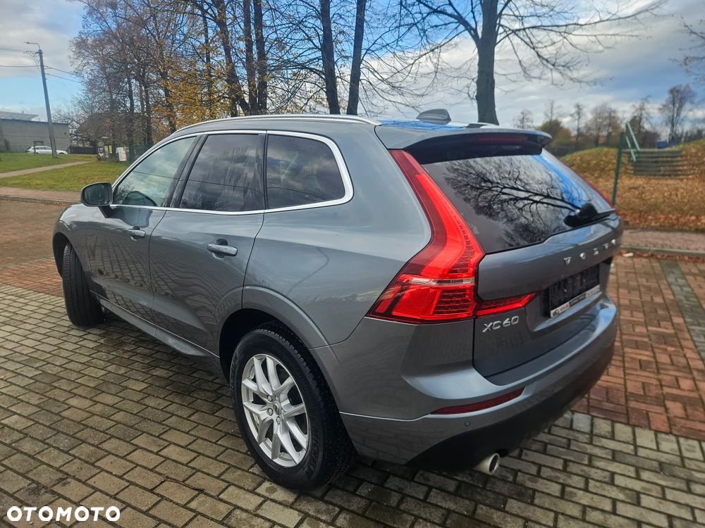 Volvo XC 60 D4 Geartronic Momentum Pro - 12