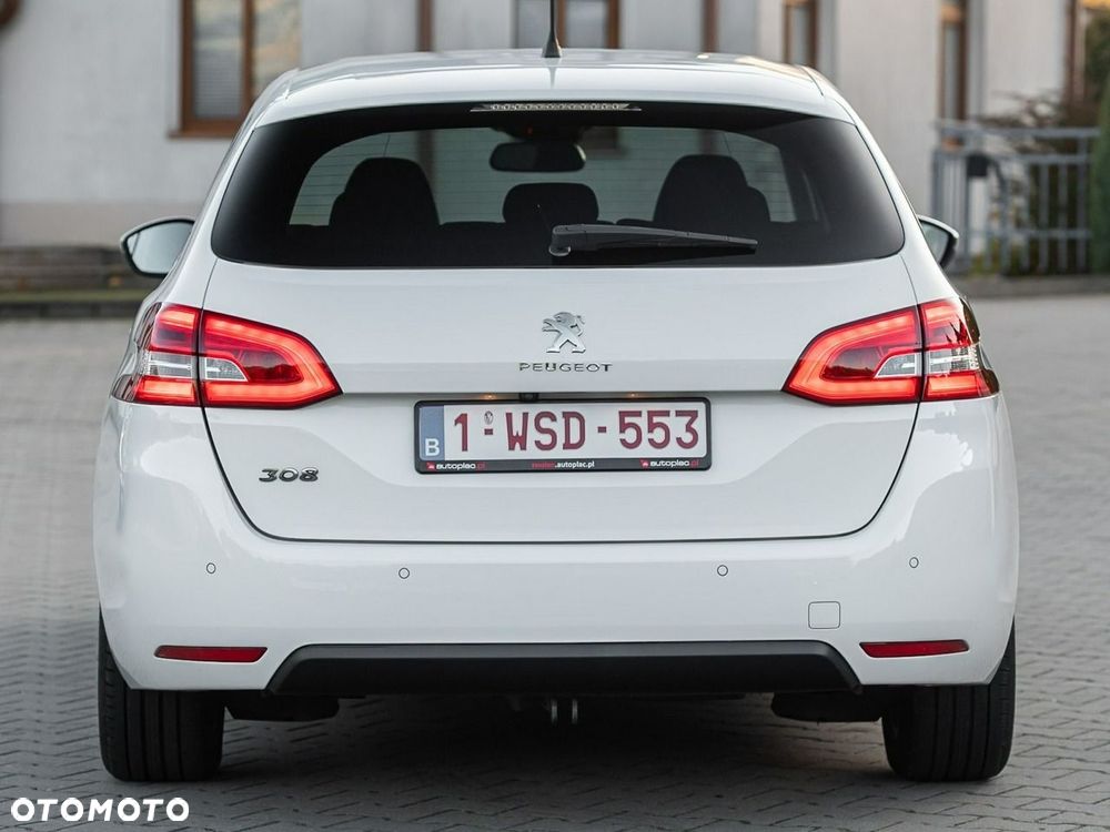 Peugeot 308 1.5 BlueHDi Allure Pack S&S - 16