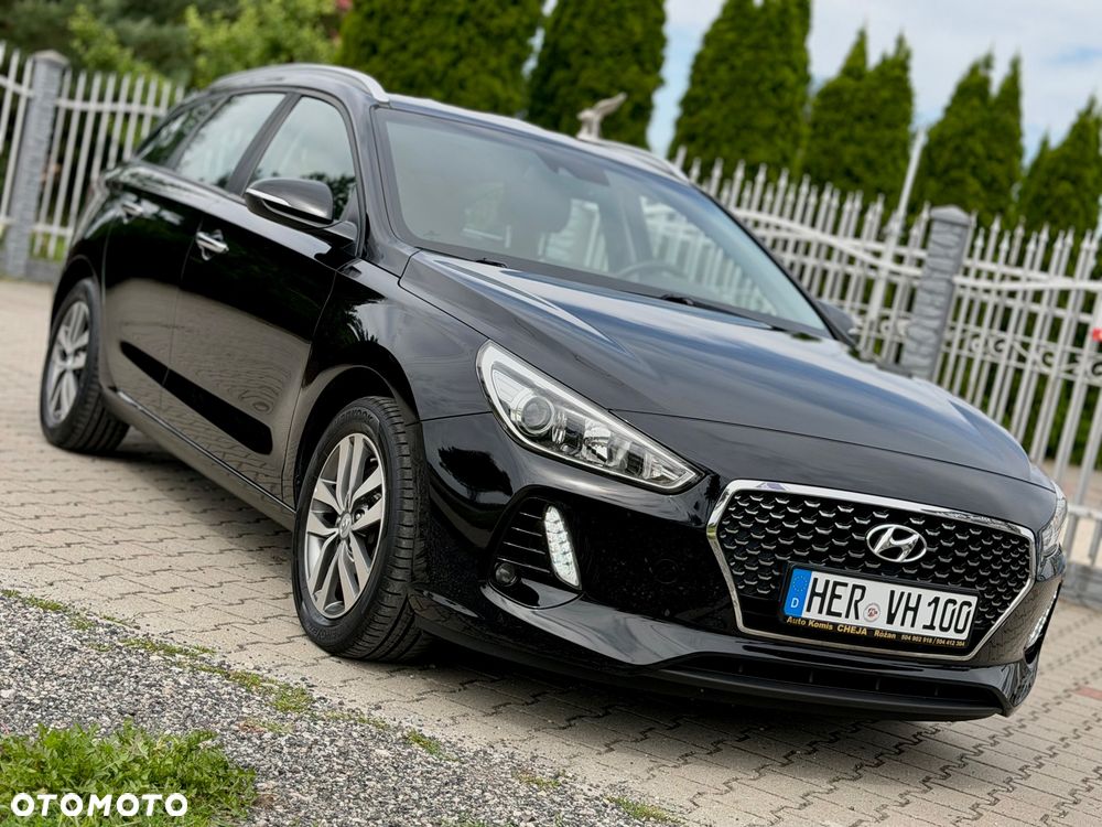 Hyundai i30 1.4 T-GDI DCT Premium - 4