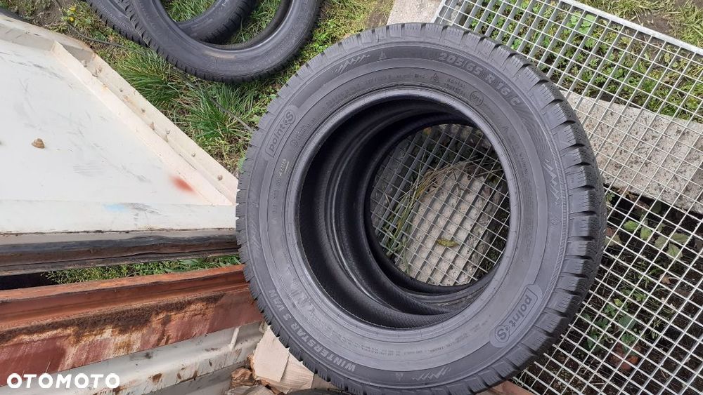 205/65/16 C Point S winterstar 3 van - 3