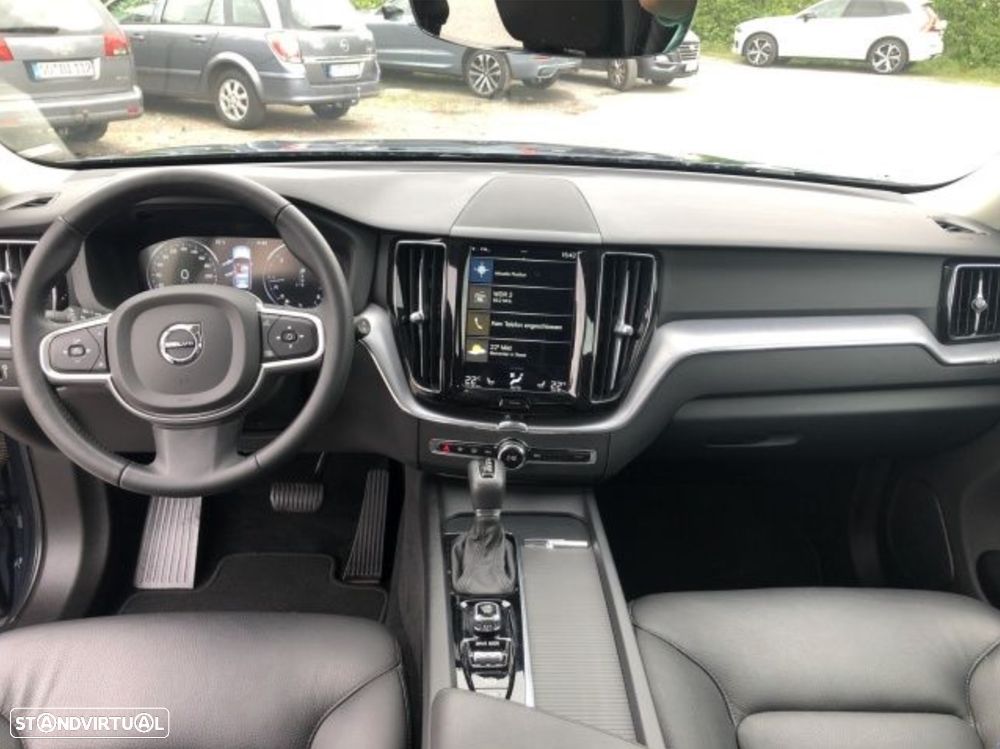 Volvo XC 40 D4 AWD Geartronic Momentum - 7