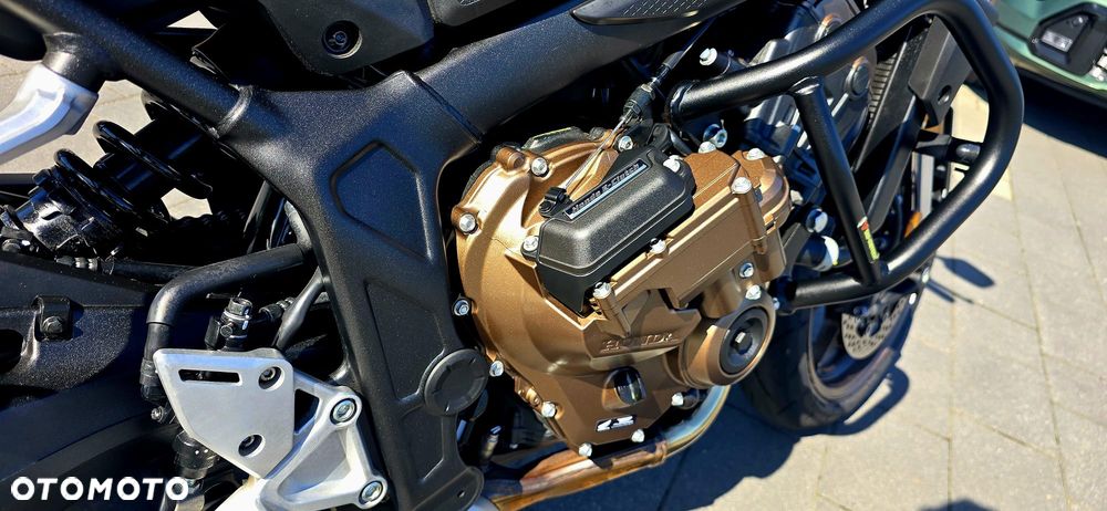 Honda CB - 6