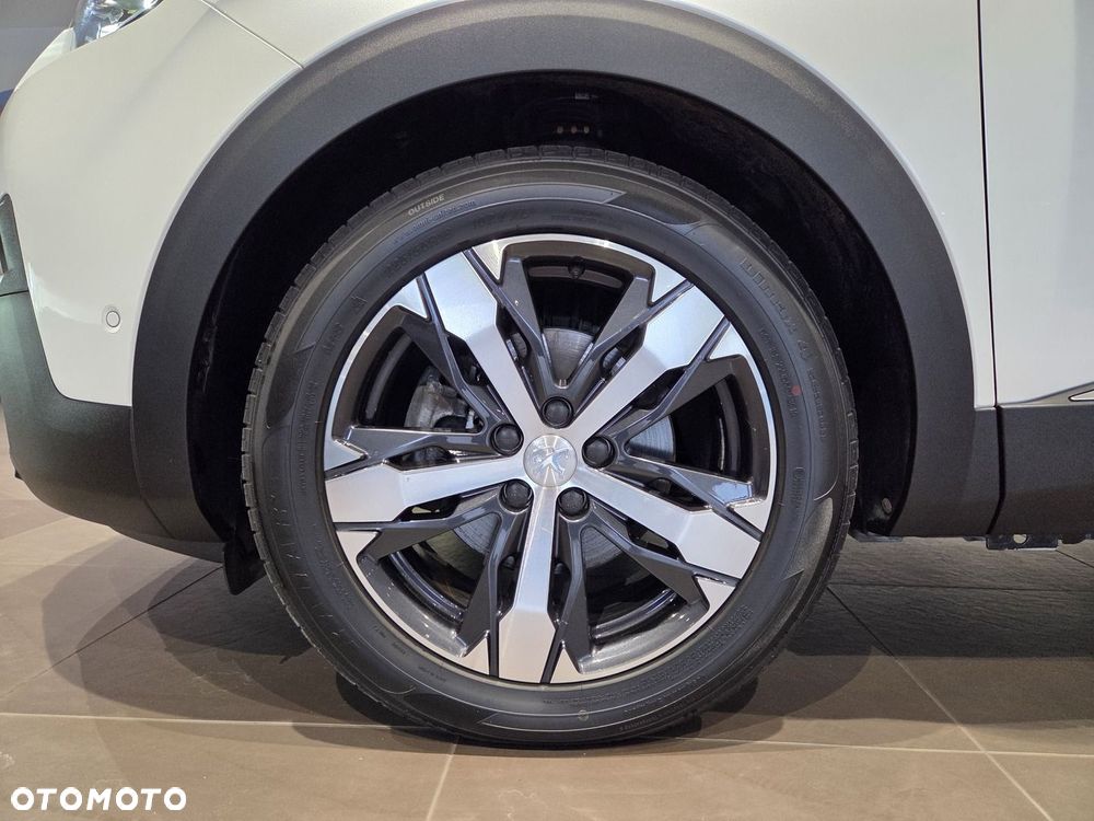 Peugeot 3008 1.6 PureTech GPF GT Line S&S EAT8 - 35