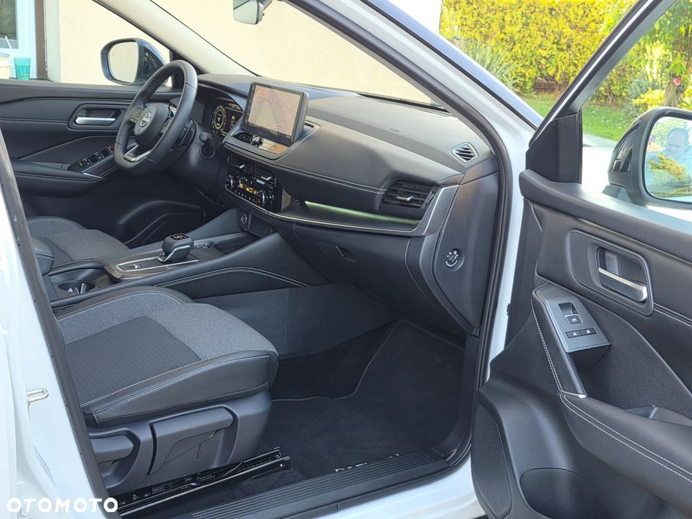 Nissan Qashqai 1.3 DIG-T mHEV Tekna Xtronic - 33