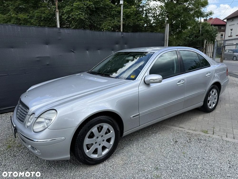Mercedes-Benz Klasa E 240 Elegance - 8