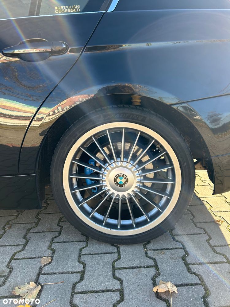 BMW Seria 3 325i - 9