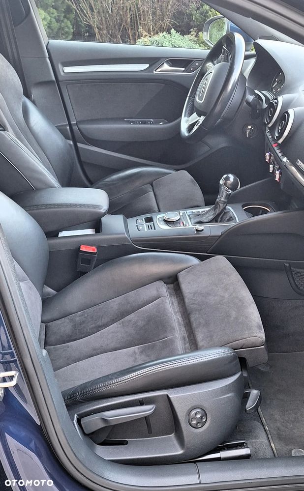 Audi A3 Sportback 1.4 TFSI Attraction S tronic - 16