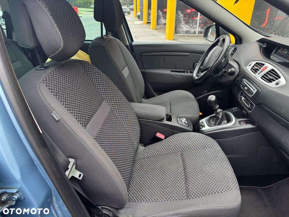 Renault Scenic - 9