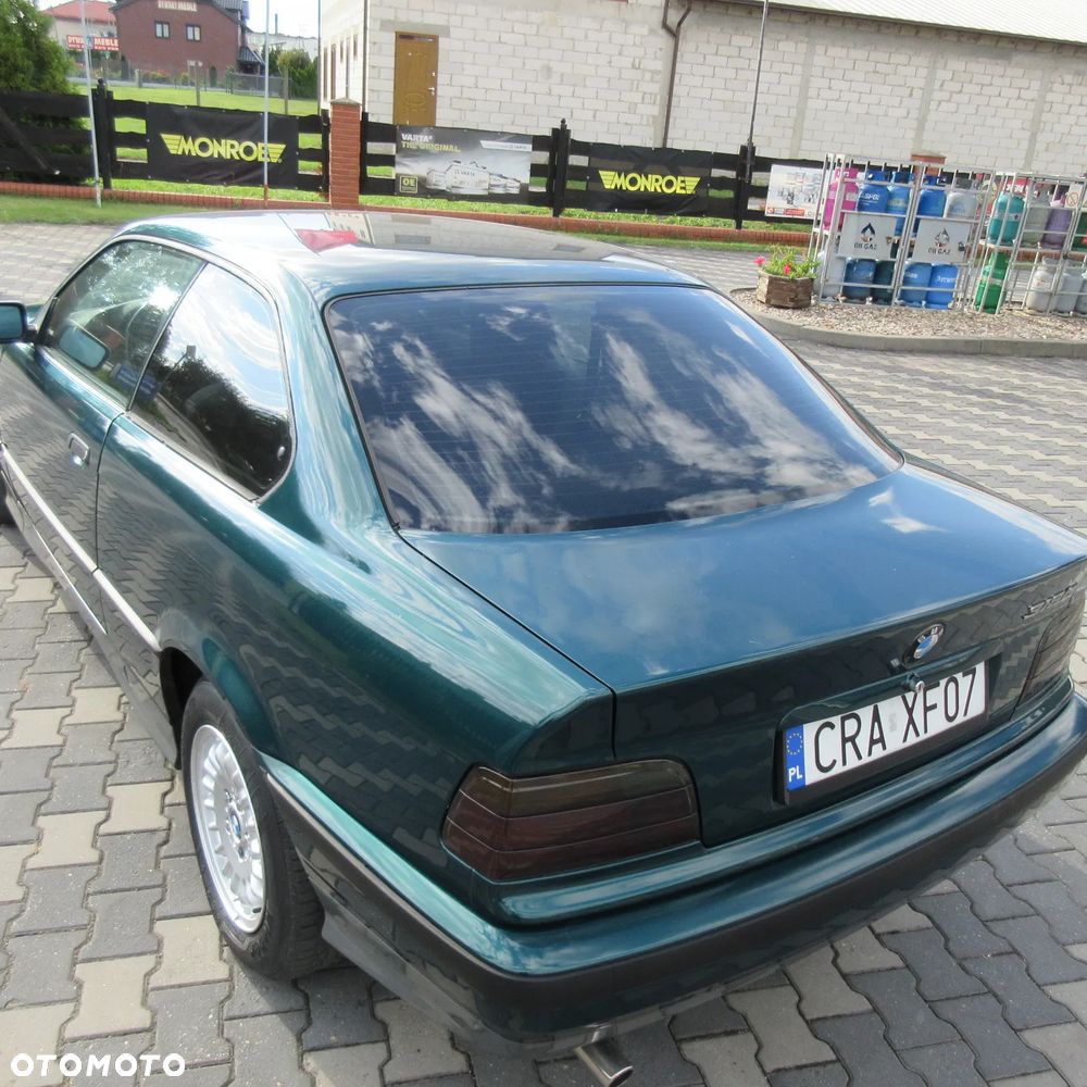 BMW Seria 3 318ti - 13