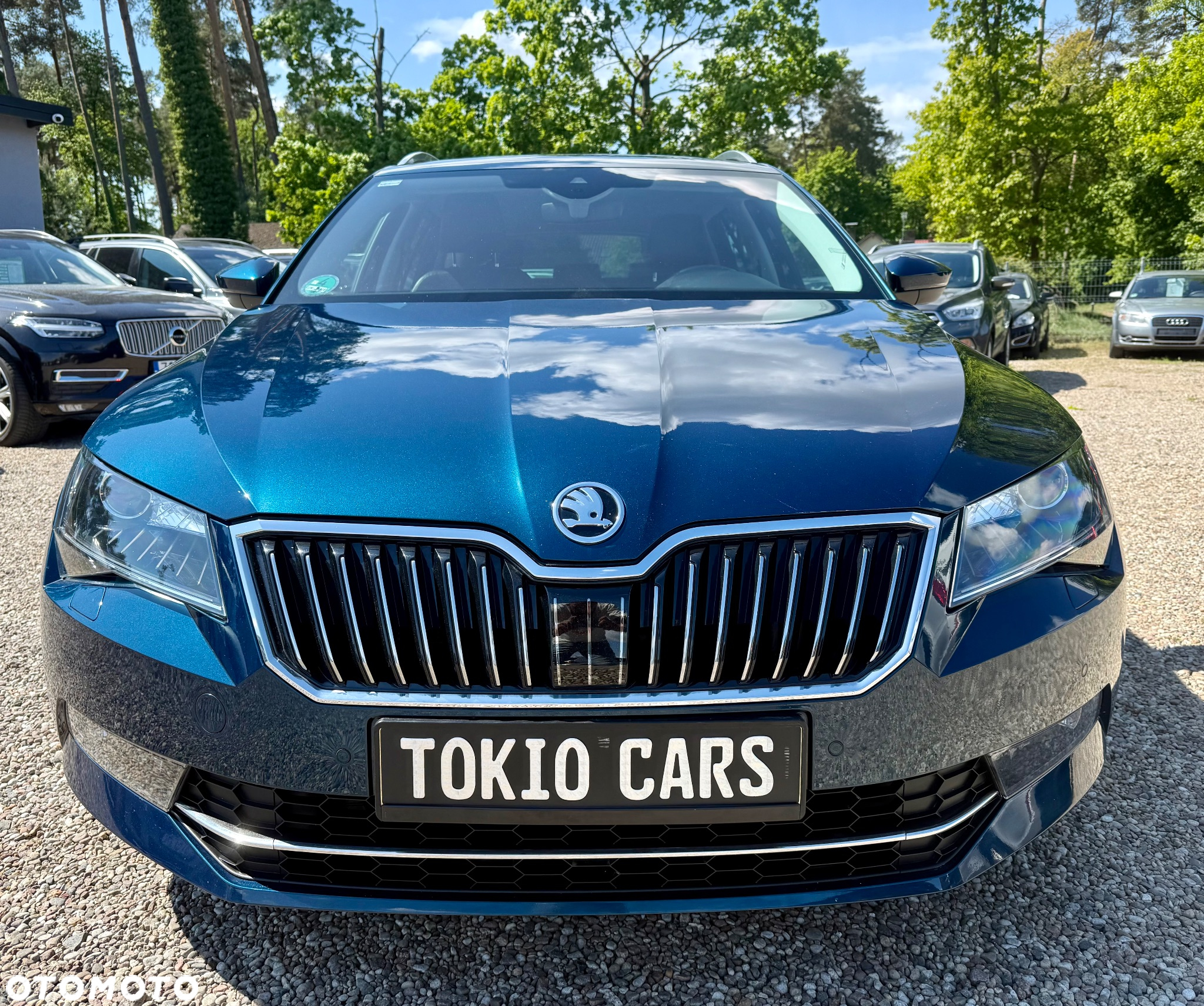 Skoda Superb 2.0 TDI DSG L&K - 4