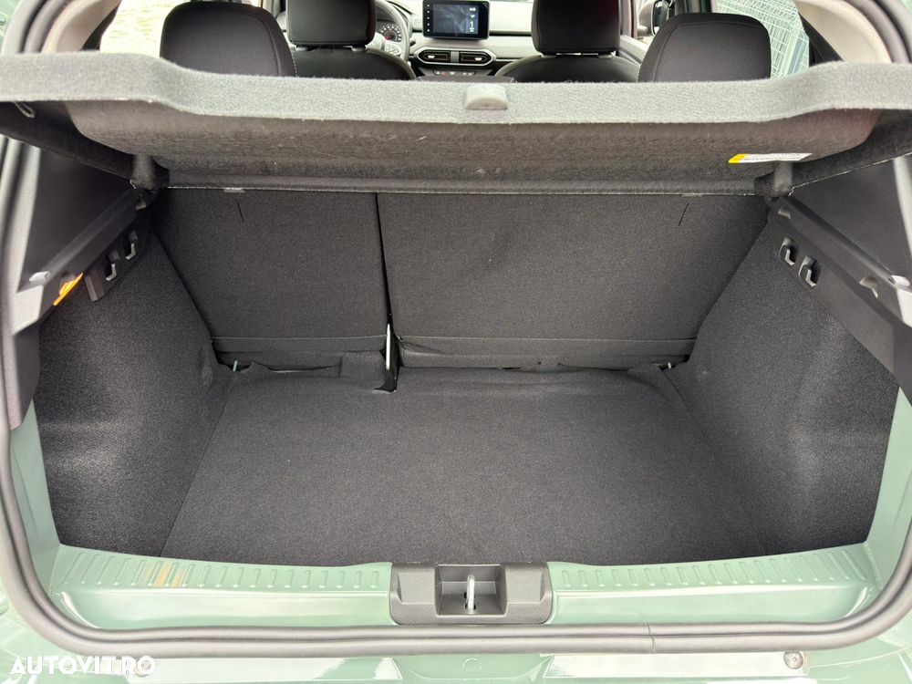 Dacia Sandero Stepway TCe 90 MT6 Expression - 32