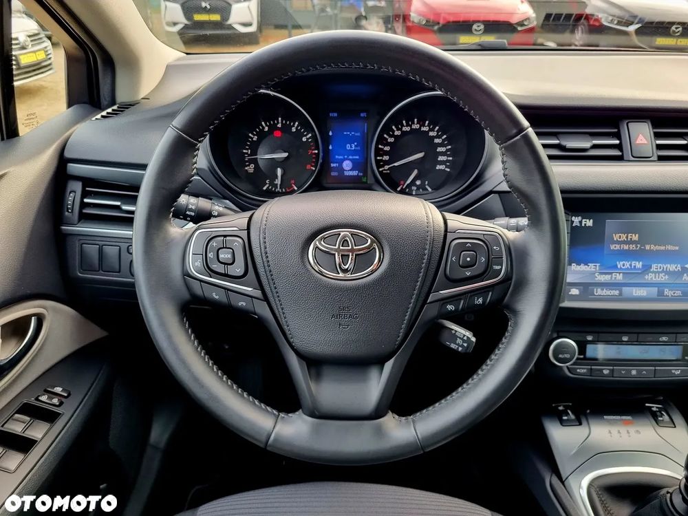 Toyota Avensis 1.8 Prestige - 15