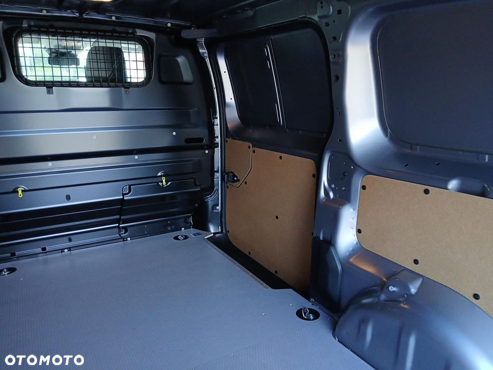 Toyota PROACE - 15