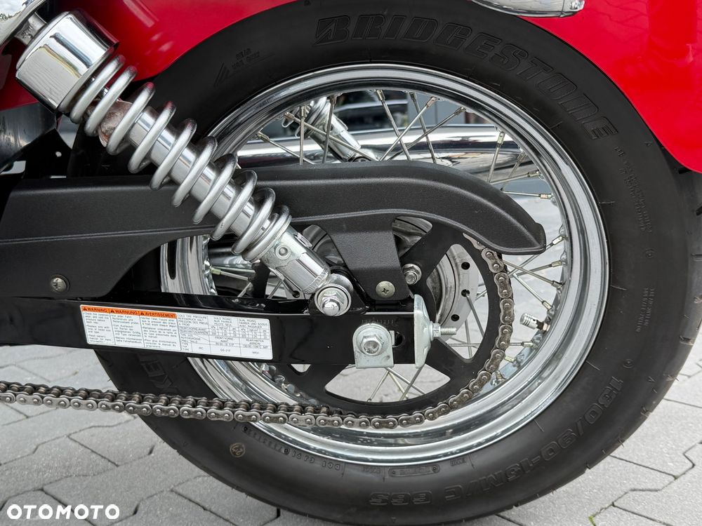 Suzuki Intruder - 30