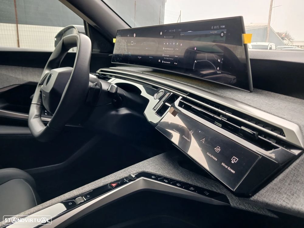 Peugeot E-5008 73 kWh Allure - 7