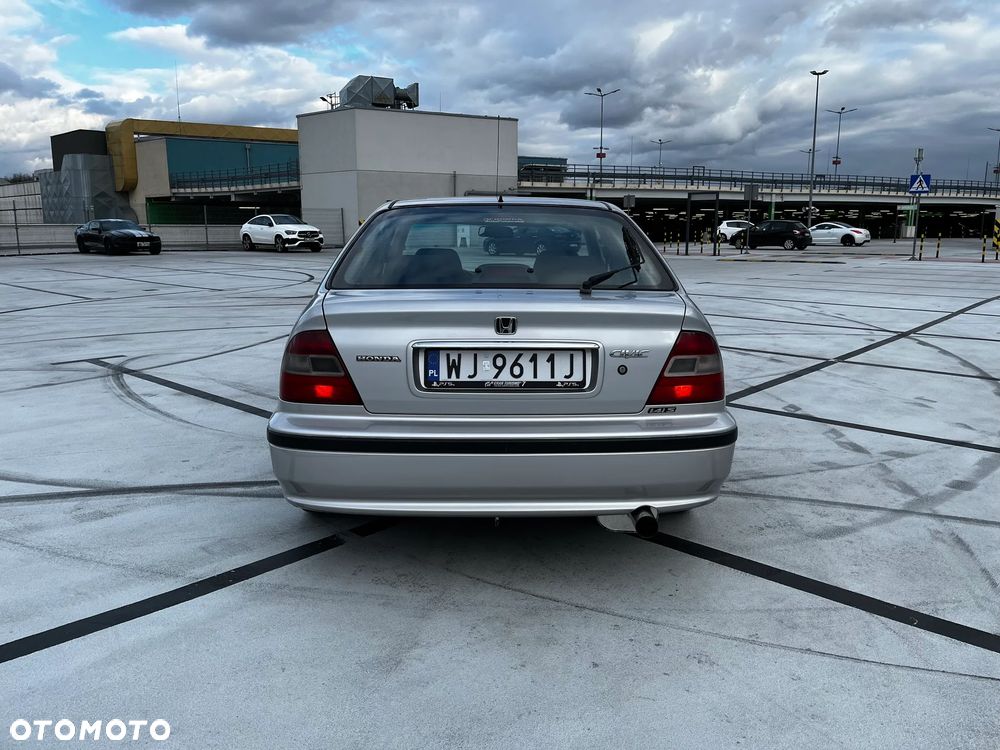 Honda Civic 1.4i S - 3