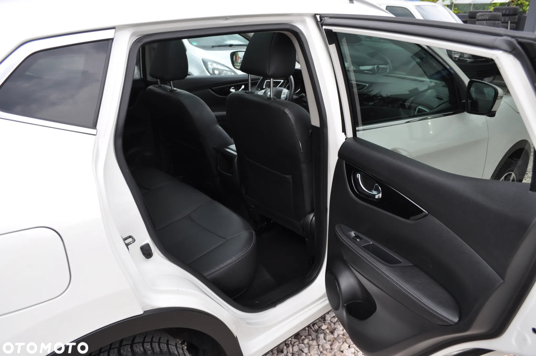 Nissan Qashqai 1.6 DCi Tekna - 18