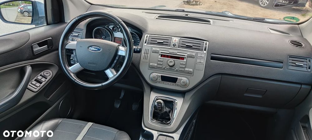 Ford Kuga 2.0 TDCi Titanium - 18