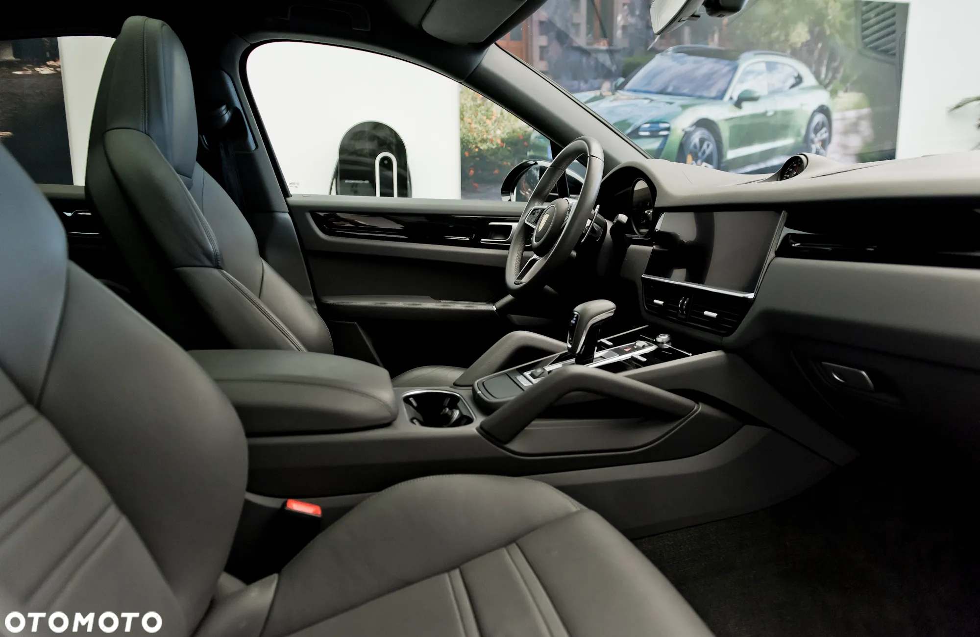 Porsche Cayenne Coupe - 14