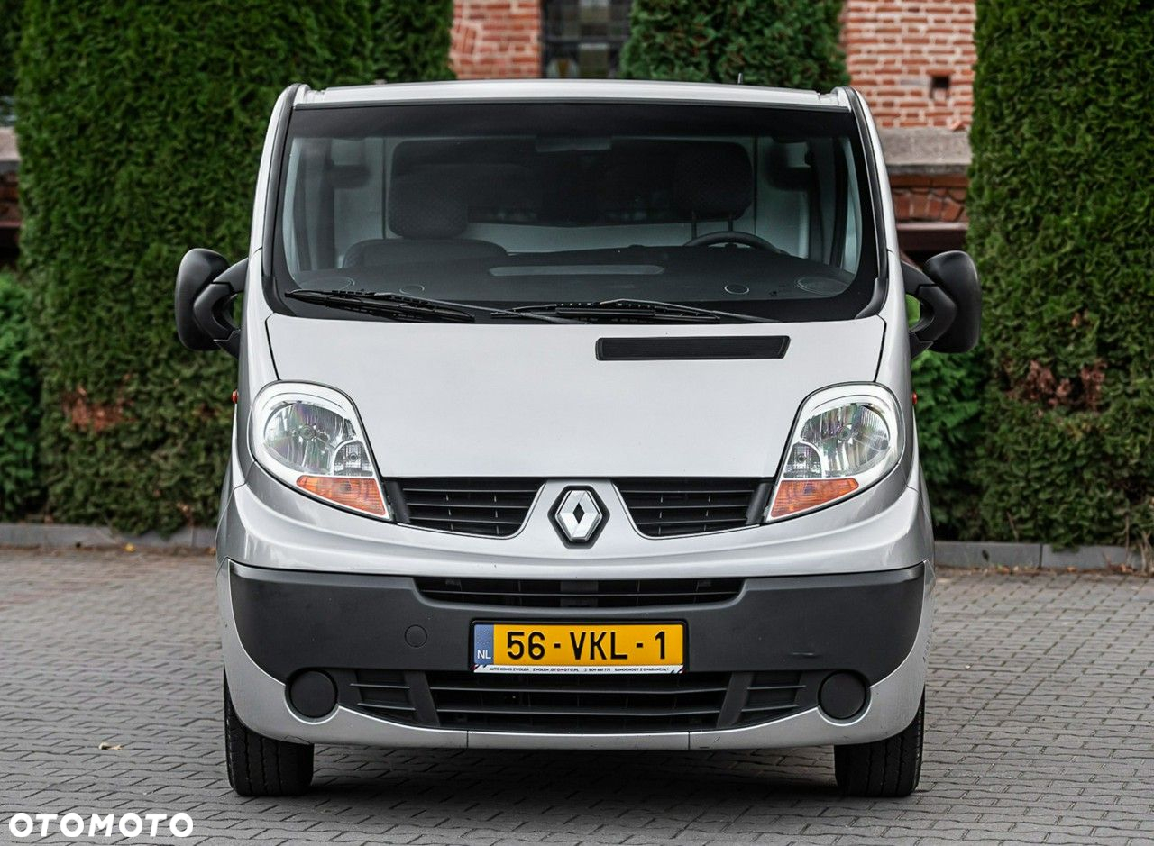 Renault Trafic - 8