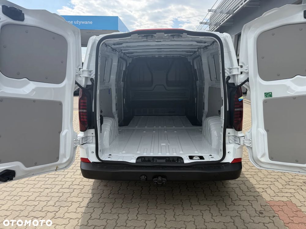 Volkswagen Transporter T7 - 9