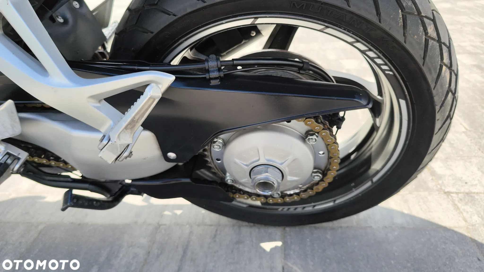 Honda VFR - 10