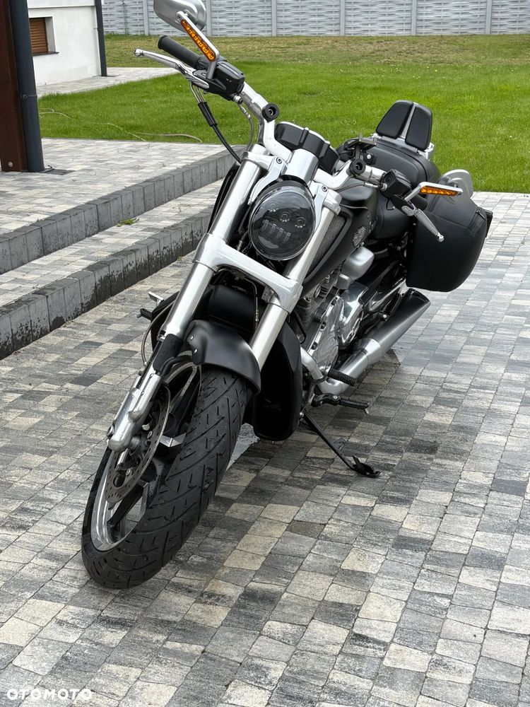 Harley-Davidson V-Rod Muscle - 4