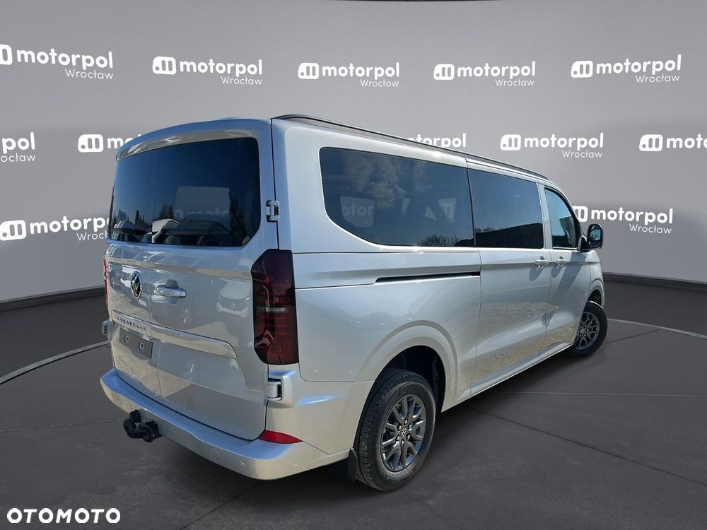 Volkswagen Caravelle - 6