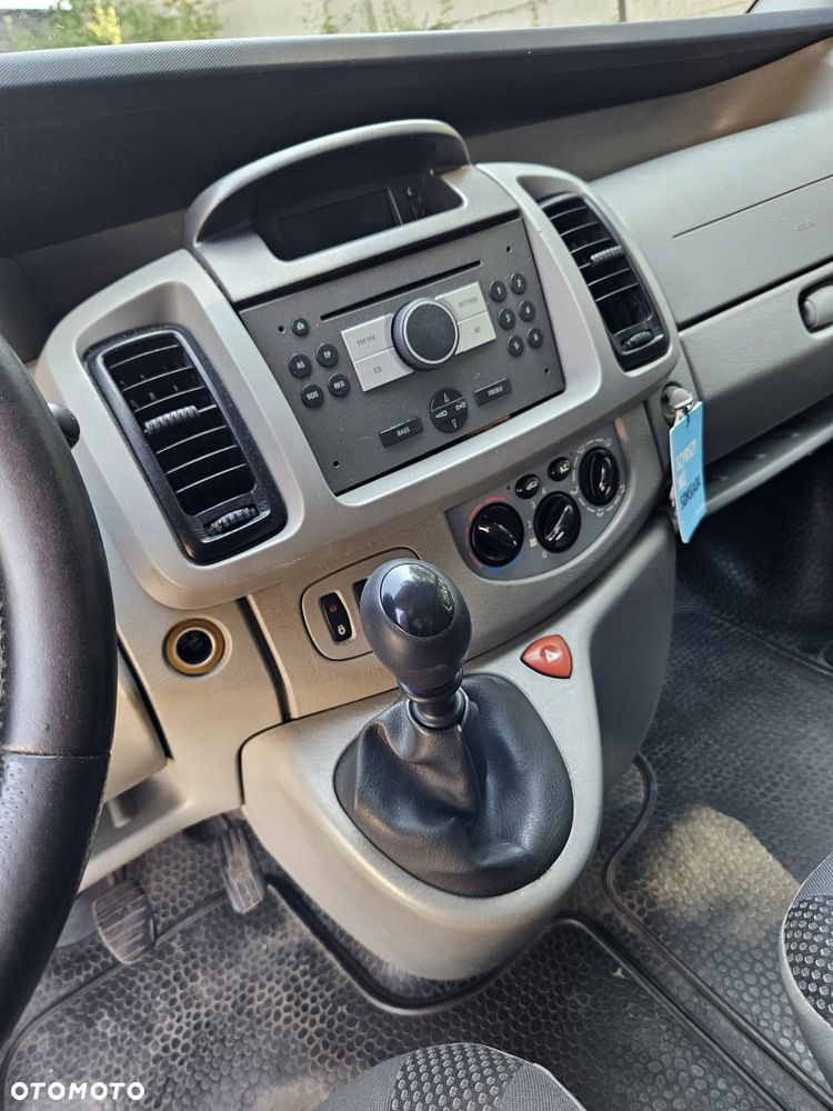 Opel Vivaro L1H1 2.9t - 9