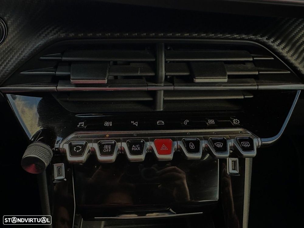 Peugeot 2008 1.5 BlueHDi GT Line - 18