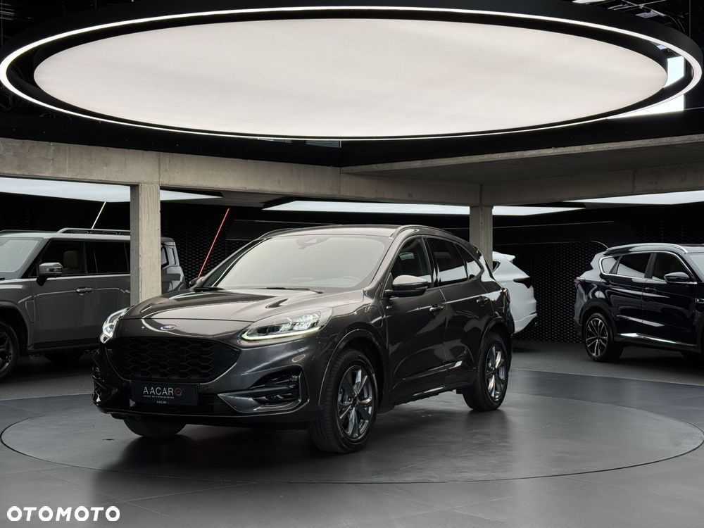 Ford Kuga - 2